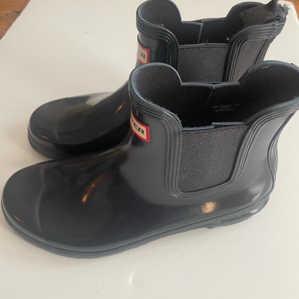 Hunter Navy Rain Boots - Picture 3 of 5
